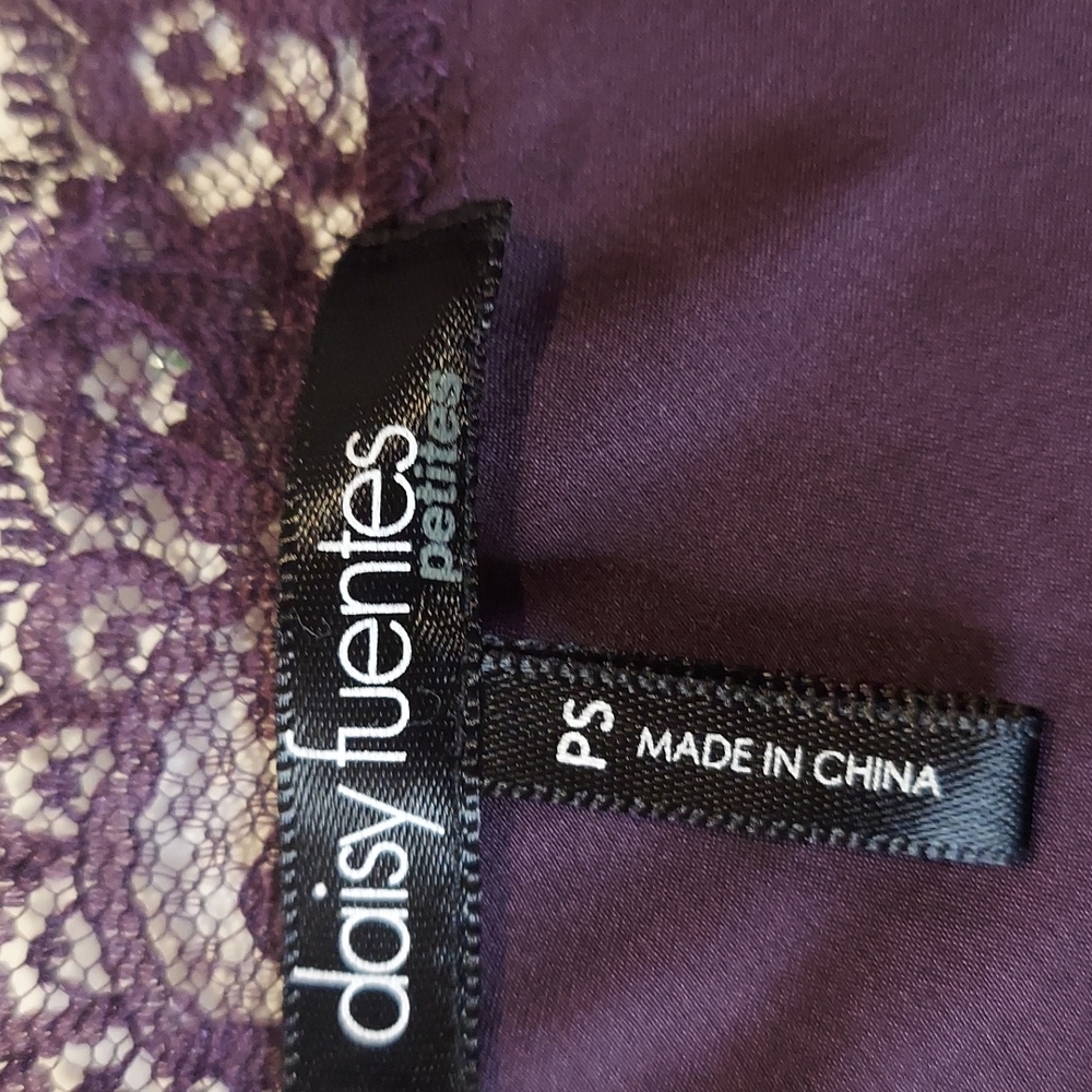 Daisy Fuentes silk and lace Cami size small petite - Picture 8 of 13